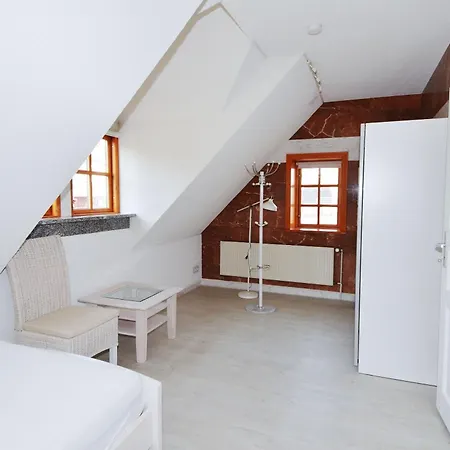 Apartment Suhrenpohl 6 Whg 5 *